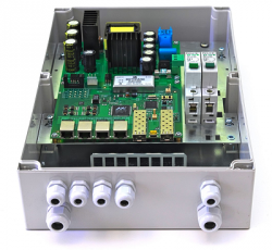 Уличный управляемый PoE коммутатор TFORTIS PSW-2G+ 4FE HiPoE +2 GB SFP порта, питание 220В, IP66 - фото